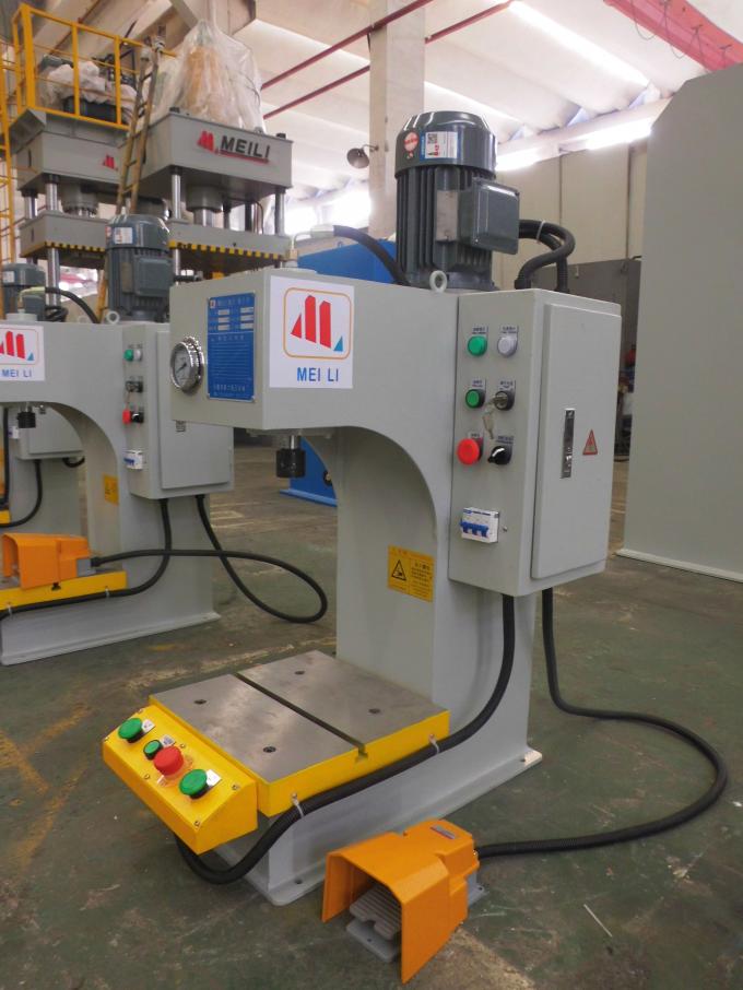 1.5KW Bench Hydraulic Press 1T Bench Shop Press 1KN C Type Hydraulic