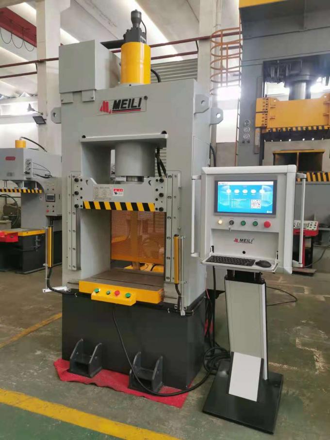 63T Custom Servo Hydraulic Press 630KN 25Mpa 5.5KW CE ISO9001