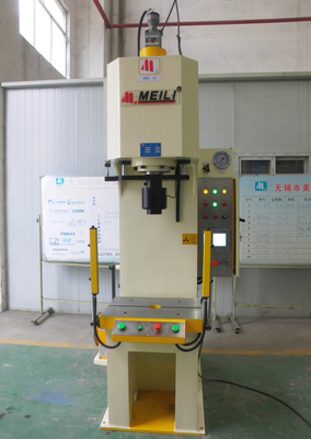 Automotive Parts C Type CNC Hydraulic Press 25Ton PLC Moto Pump