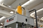 Four Column 100Ton Servo Hydraulic Press Machine 4 Post Hydraulic Press